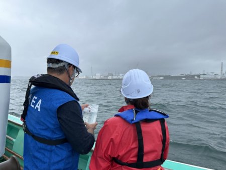 ОУАЭА: "Фүкүшима" АЦС орчмын далайн уснаас дээж авч шинжилнэ