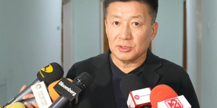 “Өрхийн бодит орлого буурч байхад эдийн засгийн өсөлтийг сайн гэж хэлэх боломжгүй”